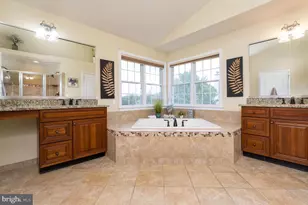 14562 Stoney Creek Ct, Haymarket, VA 20169 - Photo 37