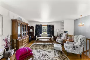 2243 W Longview Dr, Woodbridge, VA 22191 - Photo 11