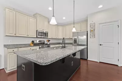 2629 Crossvine Drive, Dumfries, VA 22026 - Photo 13