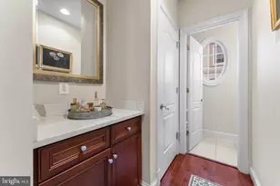 8441 Link Hills Loop, Gainesville, VA 20155 - Photo 19