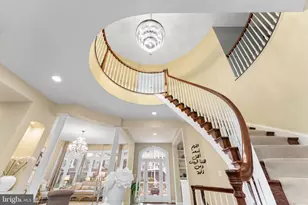 8441 Link Hills Loop, Gainesville, VA 20155 - Photo 11