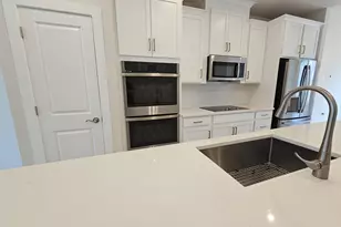 13712 Cobble Loop, Woodbridge, VA 22193 - Photo 5
