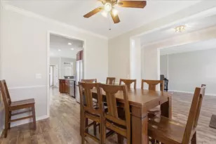 17037 Loftridge Ln, Gainesville, VA 20155 - Photo 7