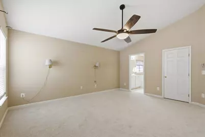 17037 Loftridge Lane, Gainesville, VA 20155 - Photo 29