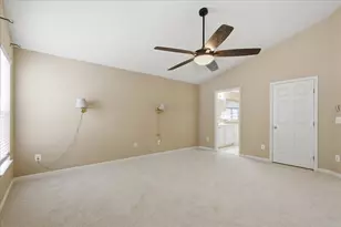 17037 Loftridge Ln, Gainesville, VA 20155 - Photo 29