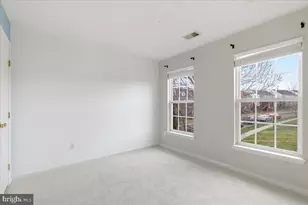17037 Loftridge Ln, Gainesville, VA 20155 - Photo 37