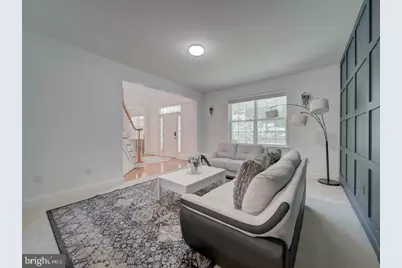 18413 Cedar Drive, Triangle, VA 22172 - Photo 13