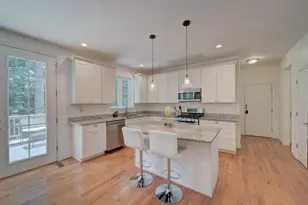 18413 Cedar Dr, Triangle, VA 22172 - Photo 23