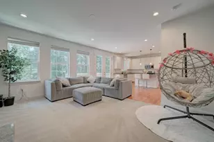 18413 Cedar Dr, Triangle, VA 22172 - Photo 19