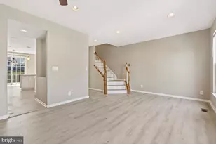 9147 Ribbon Falls Loop, Bristow, VA 20136 - Photo 9