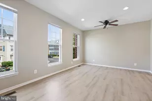 9147 Ribbon Falls Loop, Bristow, VA 20136 - Photo 11