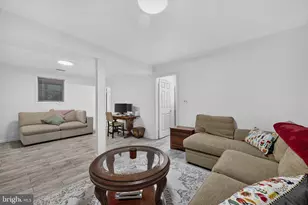 11039 Timberview Dr, Manassas, VA 20111 - Photo 43