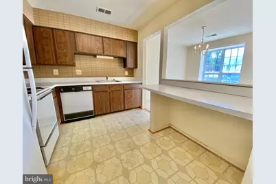 2877 Burgundy Place, Woodbridge, VA 22192 - Photo 13