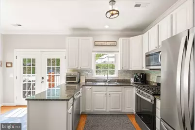 202 Center Lane, Occoquan, VA 22125 - Photo 7