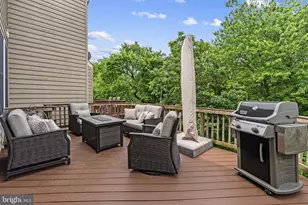 9059 Brewer Creek Pl, Manassas, VA 20109 - Photo 7