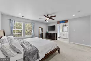 9059 Brewer Creek Pl, Manassas, VA 20109 - Photo 5