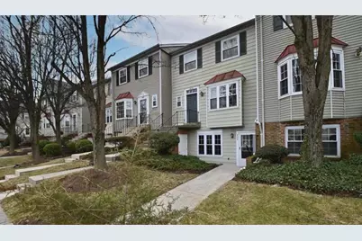 4225 Stockbridge Drive #5F, Dumfries, VA 22025 - Photo 1