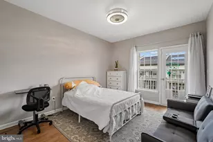 8045 Crescent Park Dr, Gainesville, VA 20155 - Photo 27