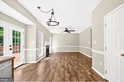 6853 Hollow Glen Court, Gainesville, VA 20155 - Photo 27