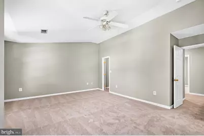 6853 Hollow Glen Court, Gainesville, VA 20155 - Photo 29