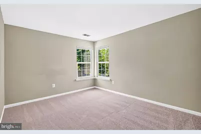 6853 Hollow Glen Court, Gainesville, VA 20155 - Photo 37
