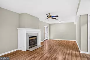 6853 Hollow Glen Ct, Gainesville, VA 20155 - Photo 49
