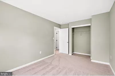 6853 Hollow Glen Court, Gainesville, VA 20155 - Photo 43