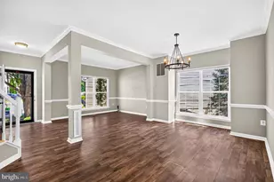 6853 Hollow Glen Ct, Gainesville, VA 20155 - Photo 15
