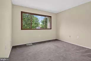 1797 Powder Horn Terrace, Woodbridge, VA 22191 - Photo 9