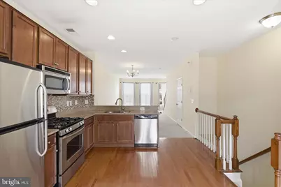 15704 John Diskin Circle, Woodbridge, VA 22191 - Photo 11