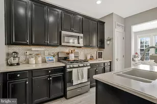 10613 Bristow Station Dr, Bristow, VA 20136 - Photo 23