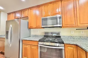 1599 Renate Dr, Woodbridge, VA 22192 - Photo 7
