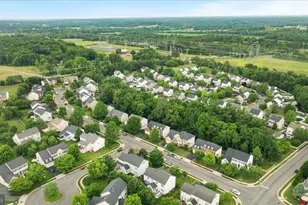 10012 Three Sisters Ct, Bristow, VA 20136 - Photo 19