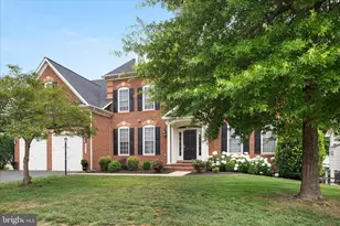 10012 Three Sisters Ct, Bristow, VA 20136 - Photo 13