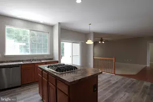 3073 Azalea Sands Ln, Dumfries, VA 22026 - Photo 19