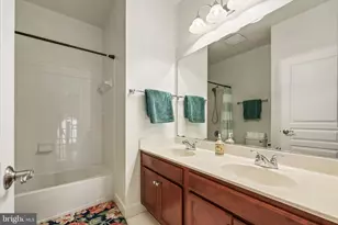 16408 Chattanooga Ln, Woodbridge, VA 22191 - Photo 23