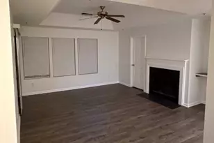 8095 Lacy Dr, Manassas, VA 20109 - Photo 5