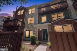 12585 Kempston Ln, Woodbridge, VA 22192 - Photo 5