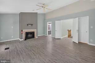 12585 Kempston Ln, Woodbridge, VA 22192 - Photo 29