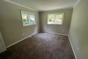 18402 Cedar Dr, Triangle, VA 22172 - Photo 5
