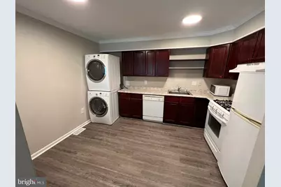 18402 Cedar Drive #A, Triangle, VA 22172 - Photo 3
