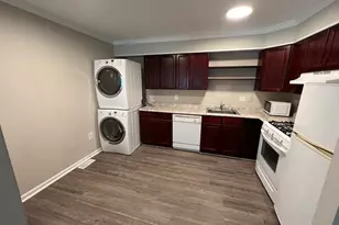 18402 Cedar Dr, Triangle, VA 22172 - Photo 3