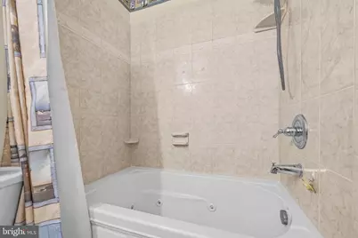 15203 Valley Stream Drive, Woodbridge, VA 22191 - Photo 19