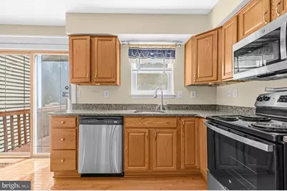 15203 Valley Stream Drive, Woodbridge, VA 22191 - Photo 9