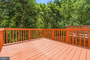 15203 Valley Stream Dr, Woodbridge, VA 22191 - Photo 13