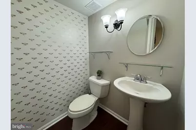 8141 Bayonet Way #204, Manassas, VA 20109 - Photo 11