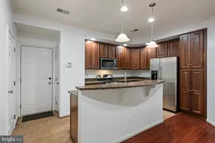 2619 Eastbourne Dr, Woodbridge, VA 22191 - Photo 13