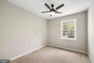 7505 Campbell Ct, Manassas, VA 20109 - Photo 13