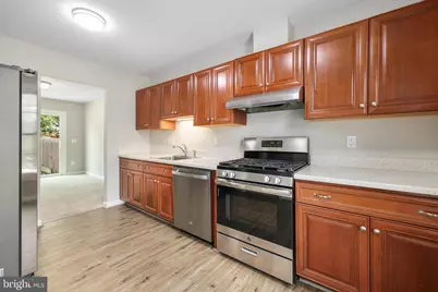 7505 Campbell Court, Manassas, VA 20109 - Photo 11