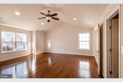 15329 Colonel Tansill Court, Woodbridge, VA 22193 - Photo 9